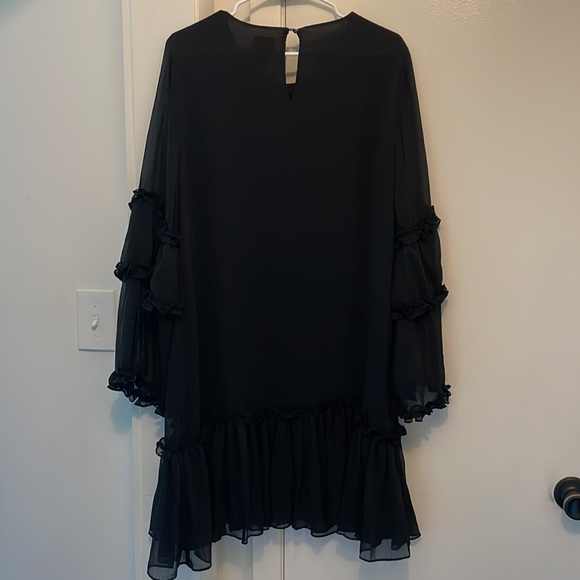 CeCe Ruffle Chiffon Shift Dress in Rich Black Large NWT NEW - Picture 3 of 5